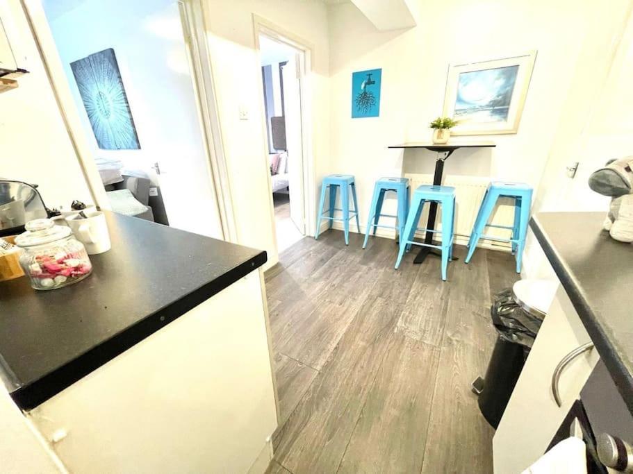 Serene And Cozy 1-Bedroom House With Parking Cambridge-i reptér Kültér fotó